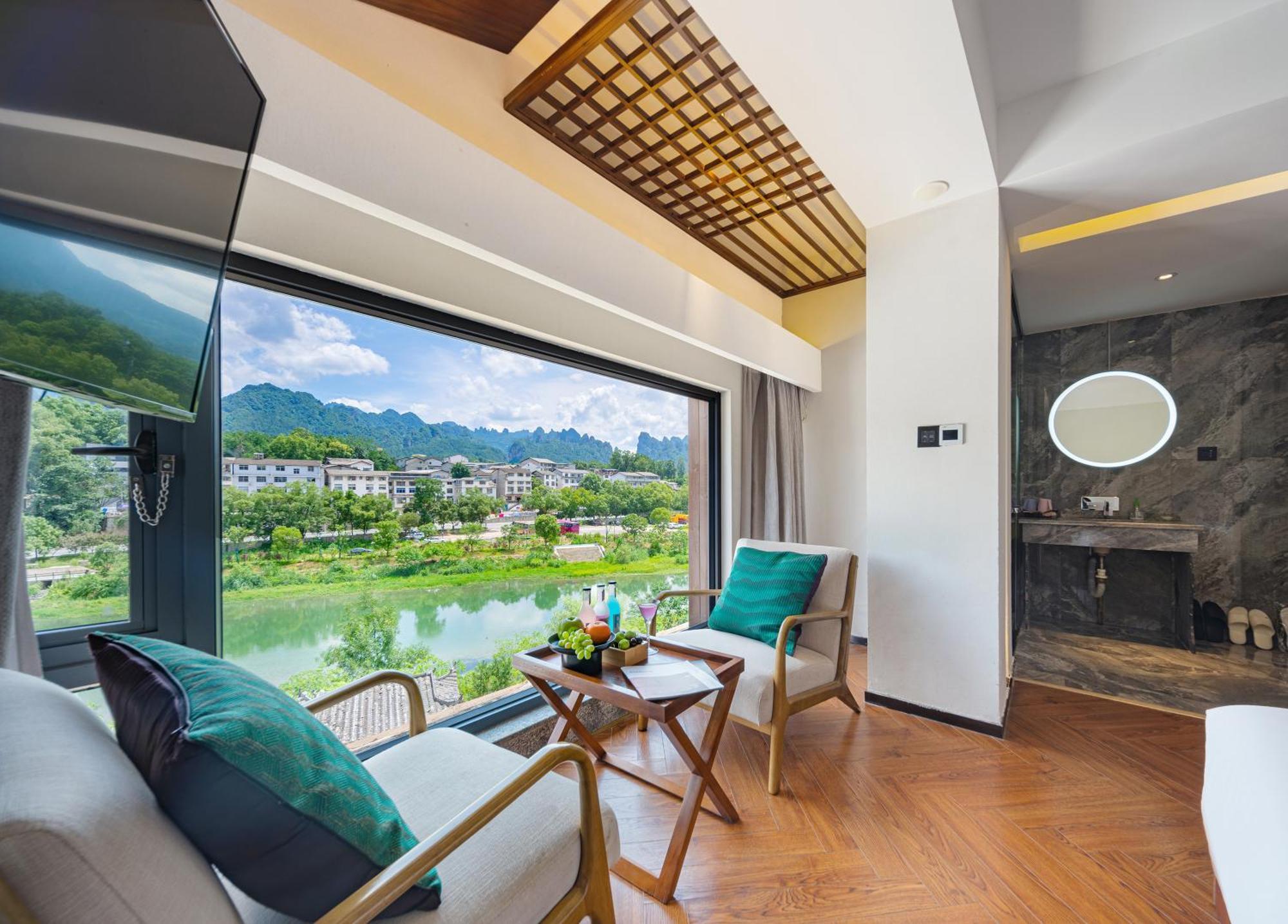 Hotel 張家界武陵源北岸輕奢客棧 森林公園店 Zhangjiajie Exterior foto